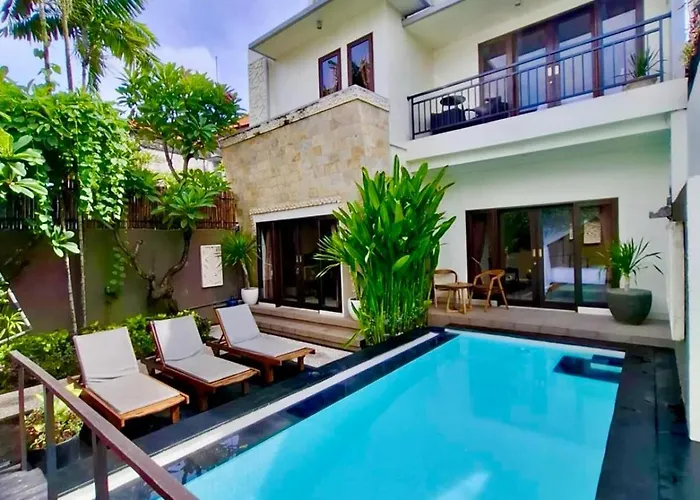 Villa Dewi - - 6 Bedroom - Great Location Legian (Bali)